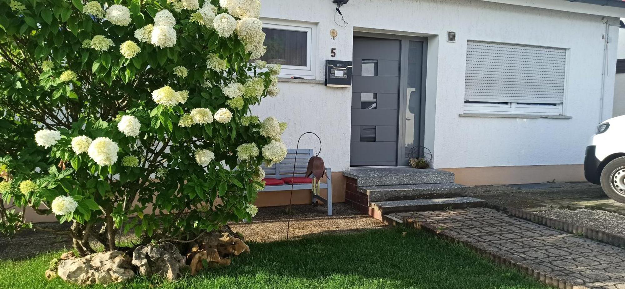 Alb-Biosphaere-Ferienwohnung Ingstetten Luaran gambar